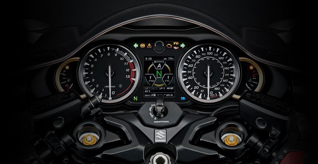 2024-03-27-18-06-15-suzuki-hayabusa-INSTRUMENTACAO
