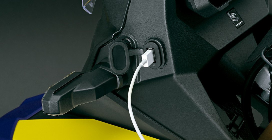 2024-05-22-18-19-44-USB