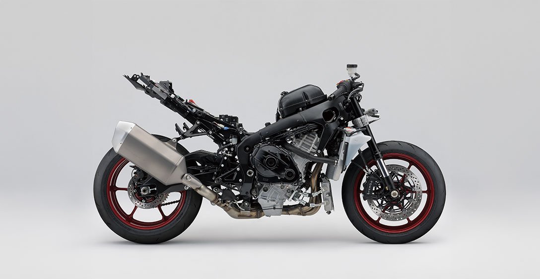 suzuki-gsx-r1000r-CHASSI